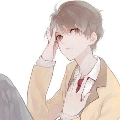 女子睡觉被15斤猫咪压住致手腕骨折